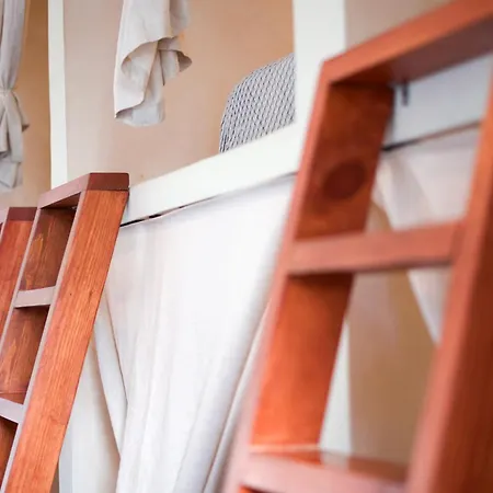Freelance Hostel